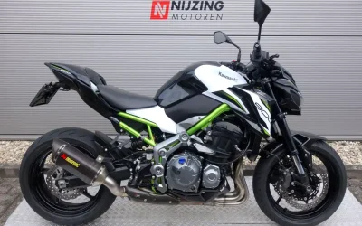 De Kawasaki Z900 Performance: rauwe kracht en stijl in één machine